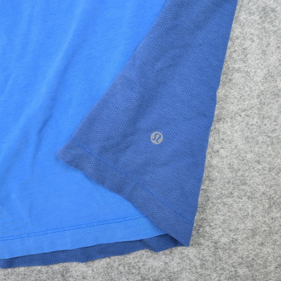 Lululemon Shirt Men's Large Blue Short Sleeve Athletic Performance Running Top - Picture 8 of 8
